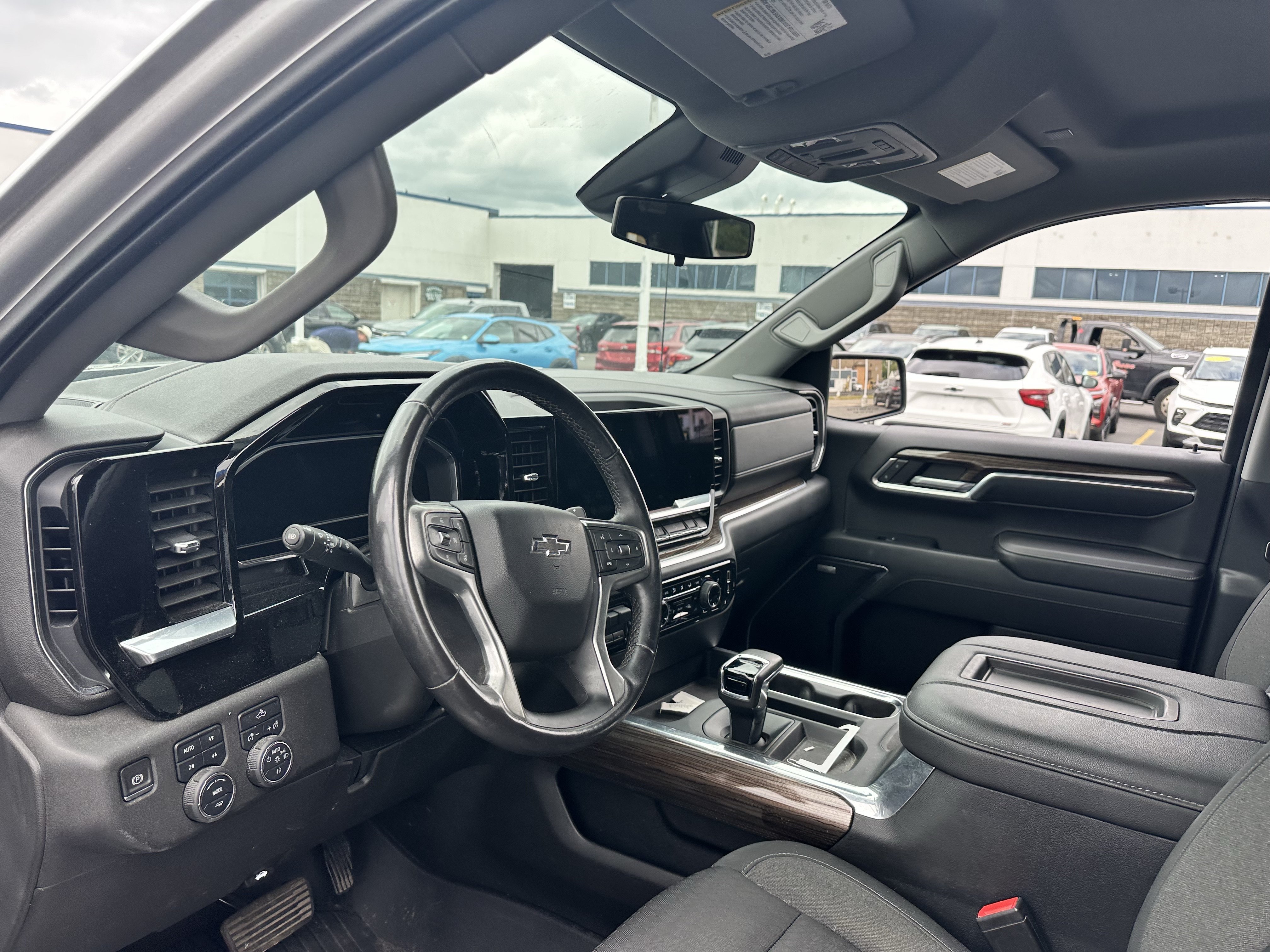 Used 2022 Silver Ice Metallic Chevrolet RST image 11