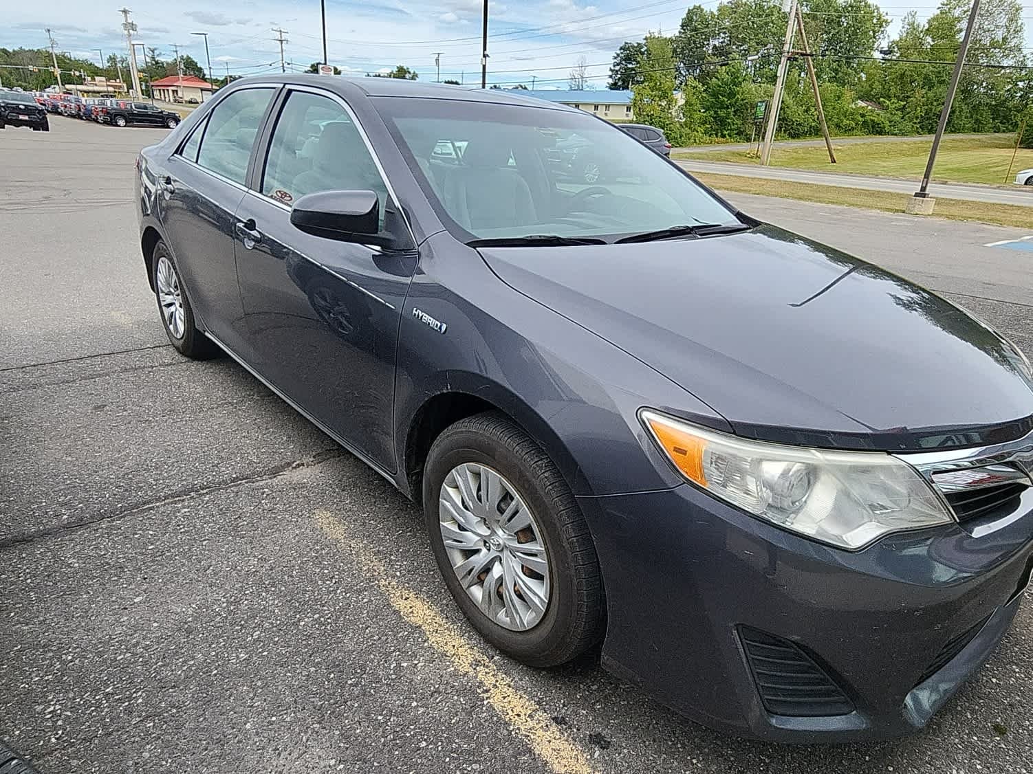 Used 2012 Magnetic Gray Metallic Toyota LE image 4