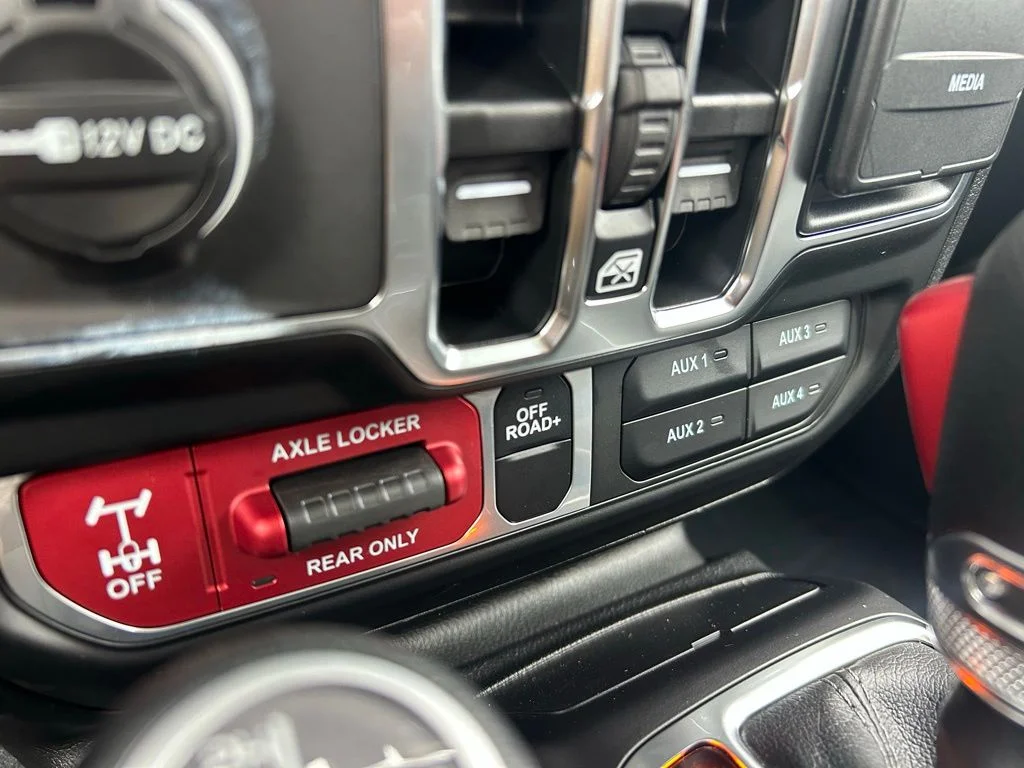 2026 Jeep Wrangler 4-Door Willys - Photo 18