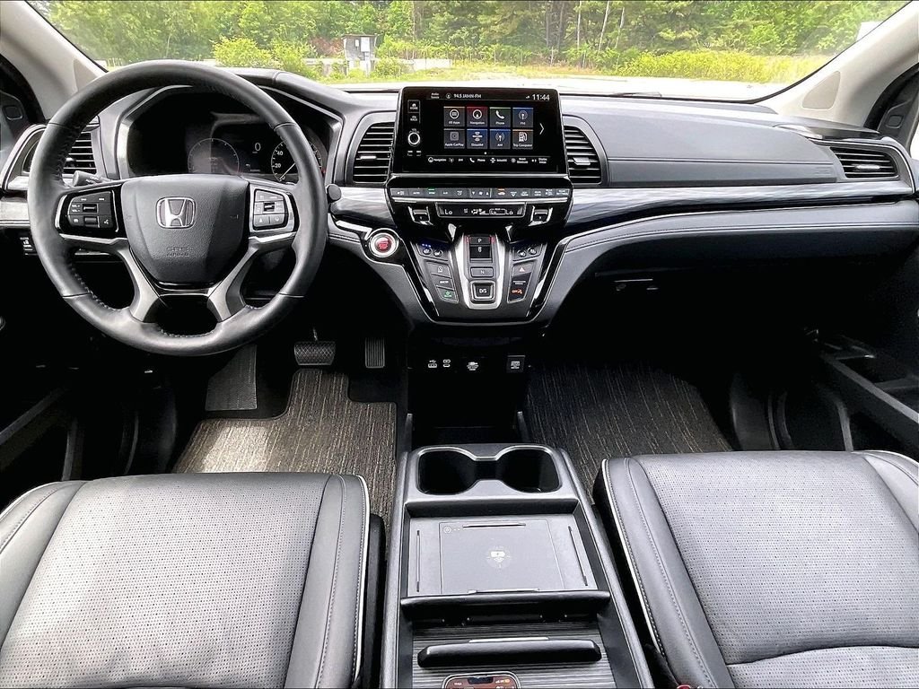 Used 2025 White Honda Elite image 22