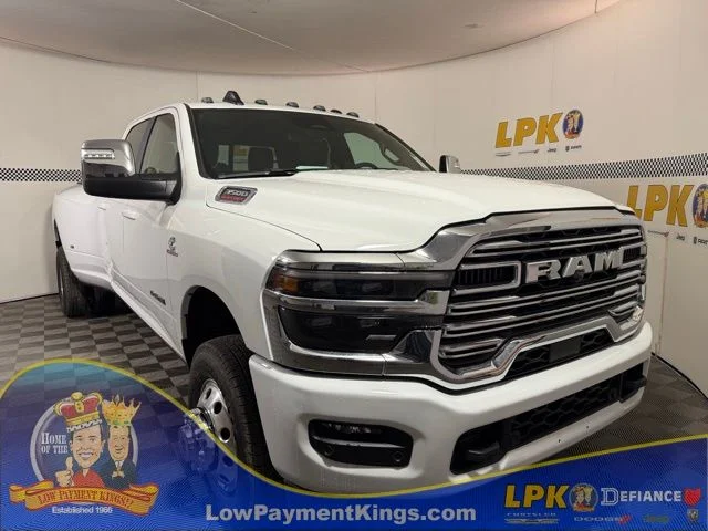 New 2026 Bright White Clear-Coat Exterior Paint RAM LARAMIE image 1