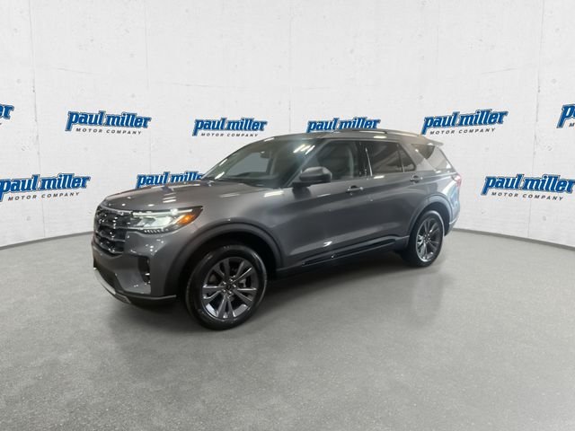 New 2026 Carbonized Gray Metallic Ford Active image 5