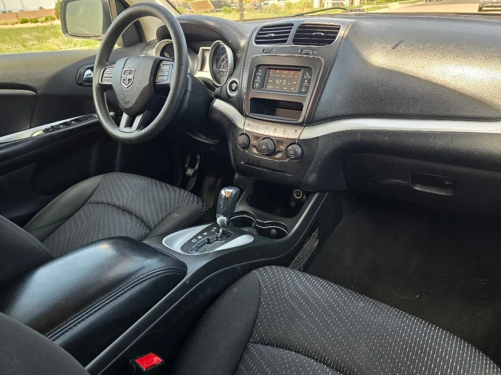 Used 2019 Vice White Dodge SE image 28