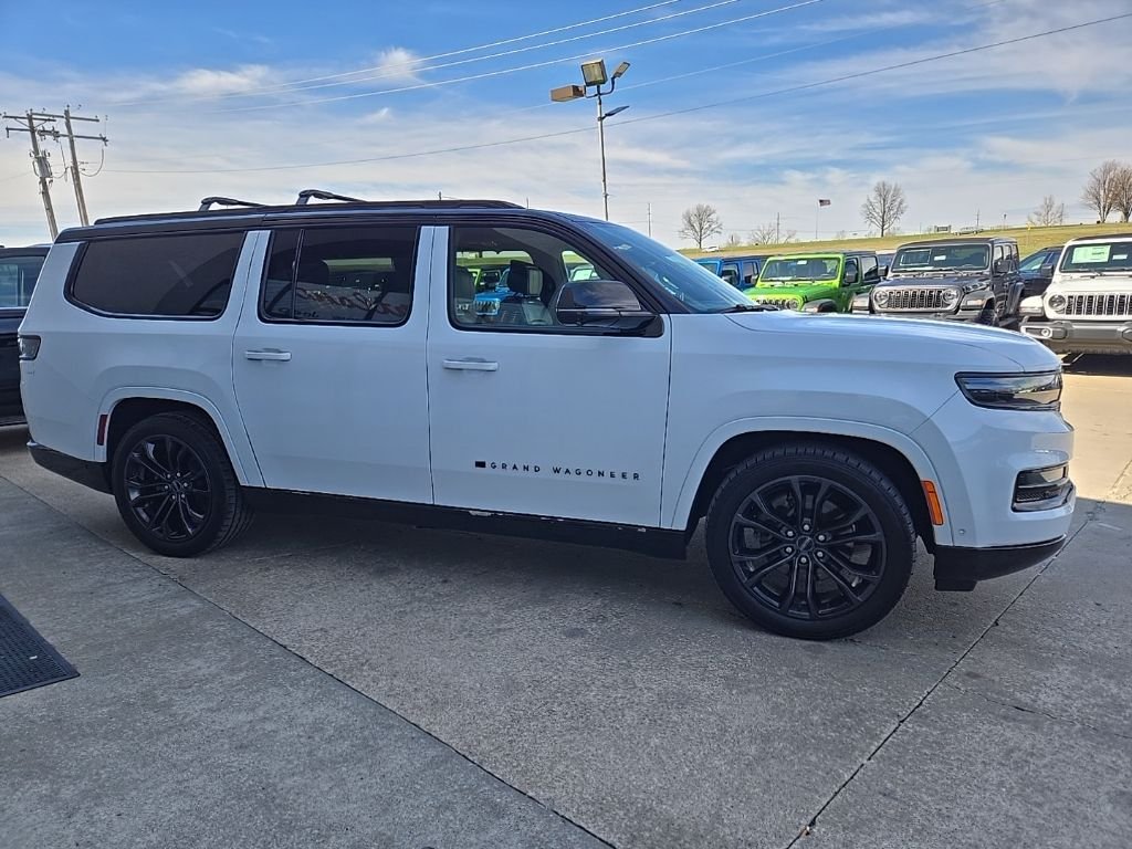 Used 2024 White/off-white Jeep Series II image 12