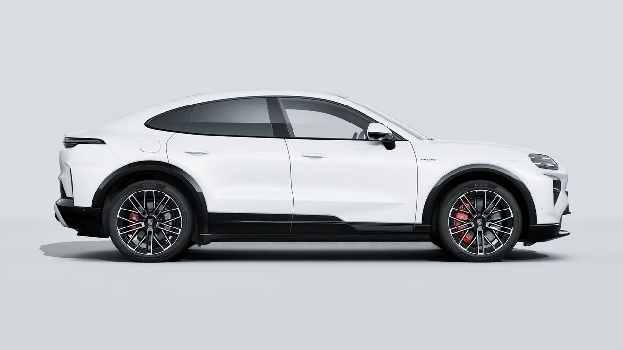 New 2026 Carrara White Metallic Porsche Turbo Coupe Electric image 6