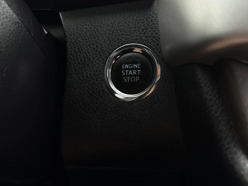 Used 2017 Blizzard Pearl Toyota XLE image 15
