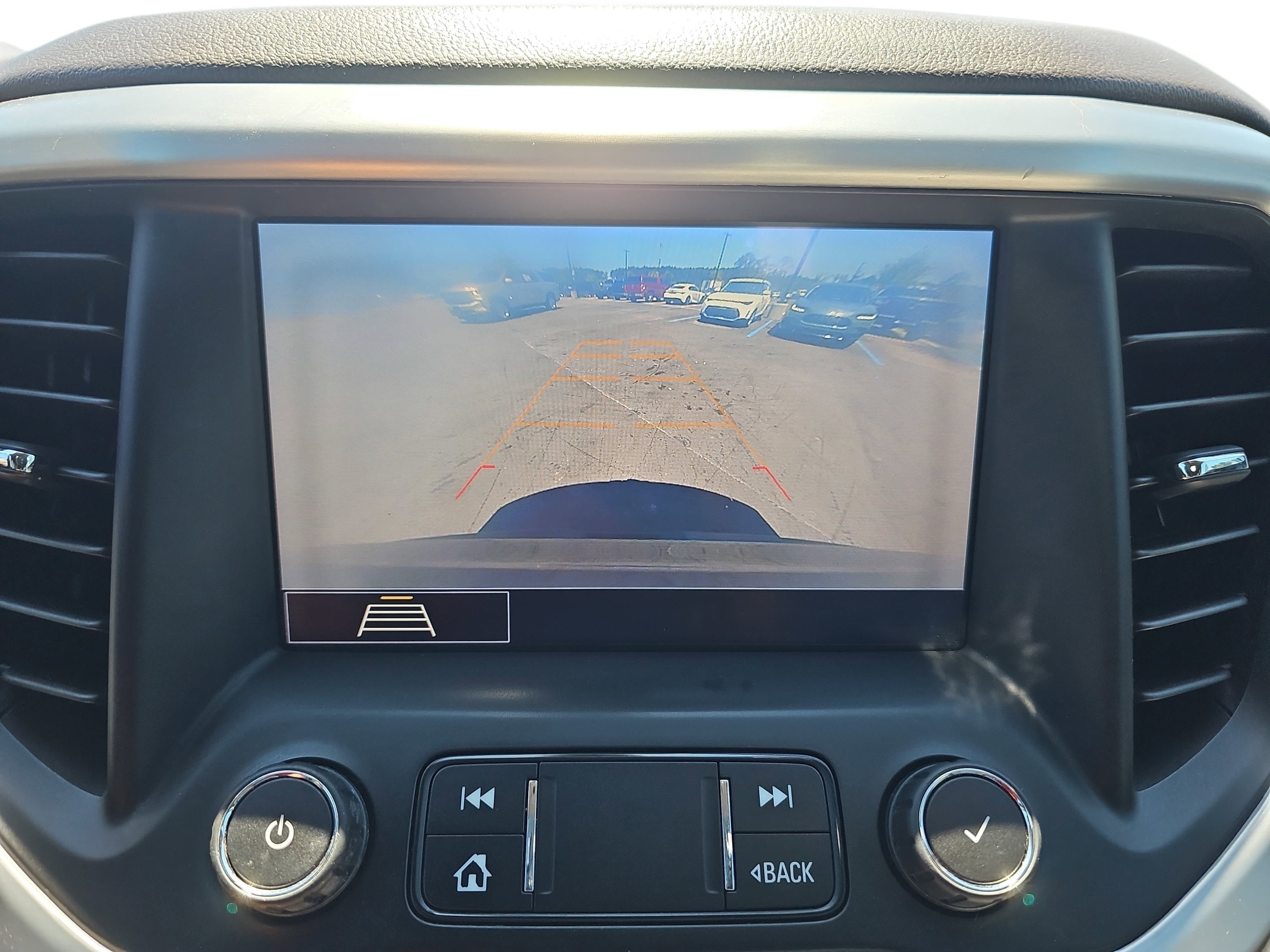 Used 2020 Dark Sky Metallic GMC SLT image 19
