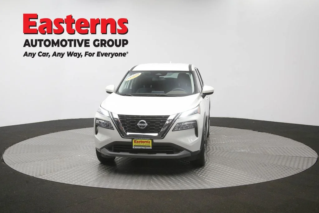 Used 2023 White Nissan SV image 51