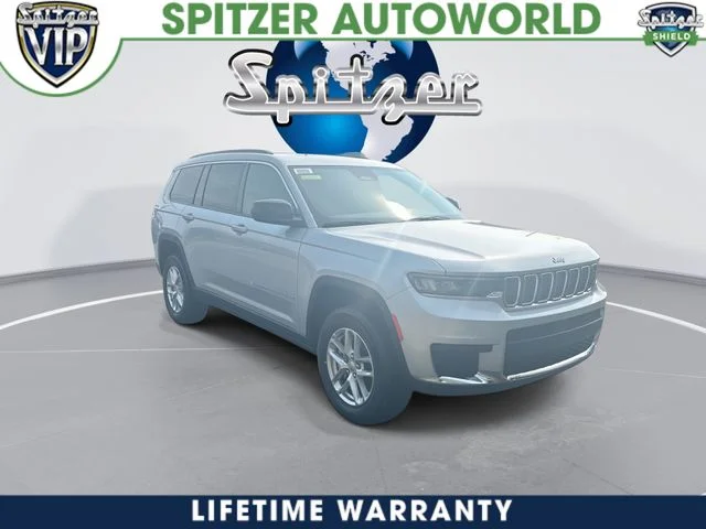 New 2026 Silver Zynith Jeep Laredo image 2