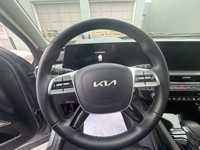 Used 2024 Silver Kia S image 16