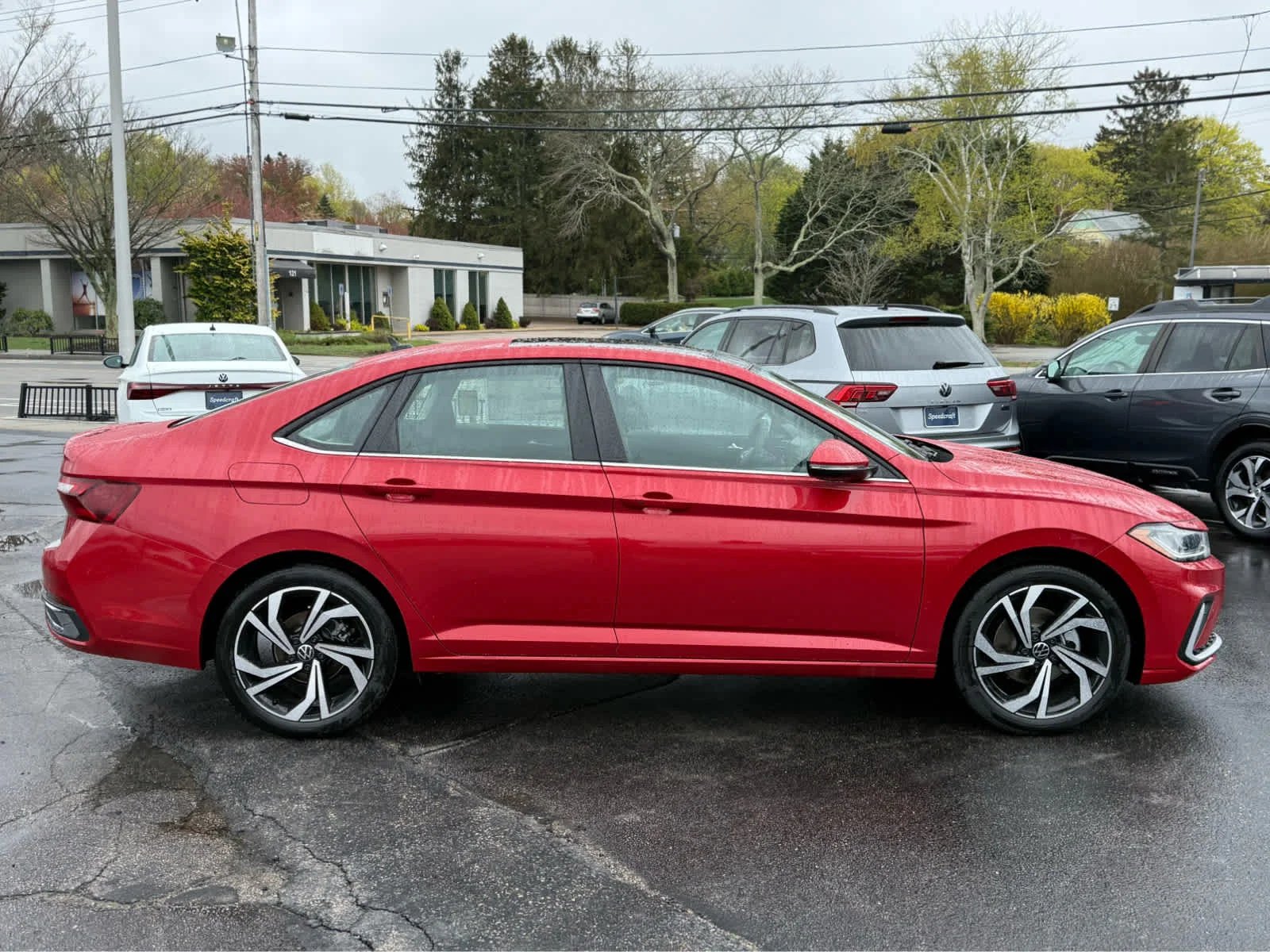 New 2026 Kings Red Metallic Volkswagen SEL image 8