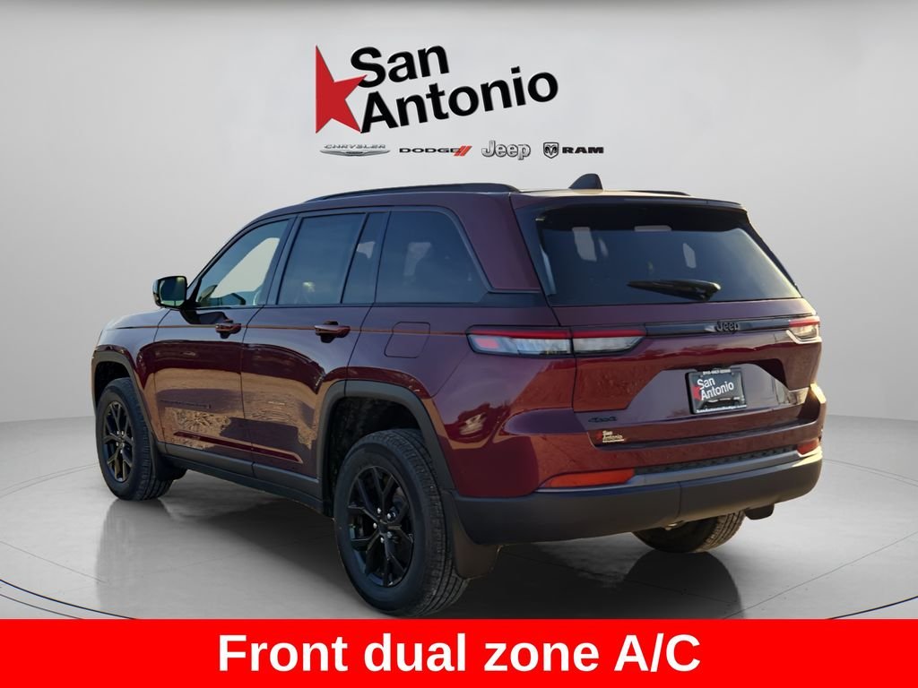 New 2026 Velvet Red Pearl-Coat Exterior Paint Jeep Altitude image 12