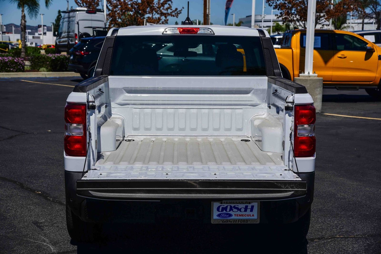 New 2026 Oxford White Ford XLT image 26