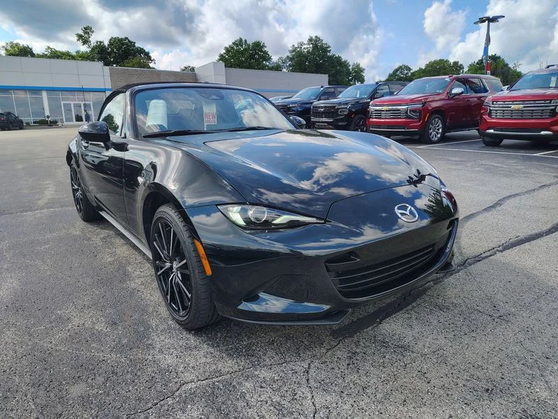 Used 2024 Black Mazda Grand Touring image 3
