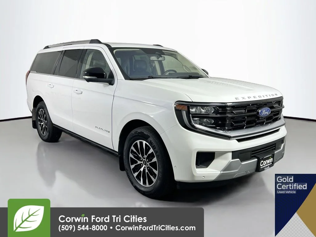 2025 Ford Expedition Platinum's photo