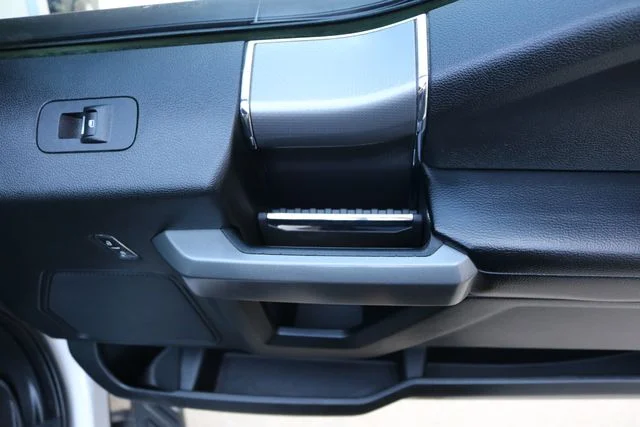 Used 2016 White Ford XLT image 43