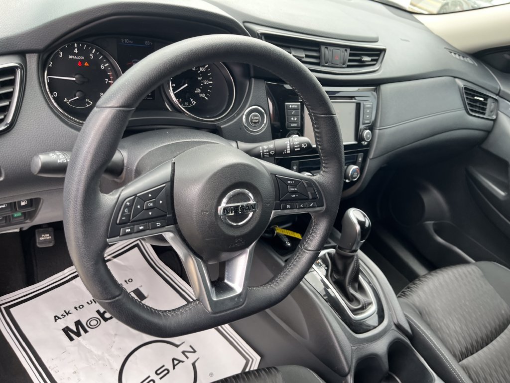 Used 2019 Gray Nissan SV image 14