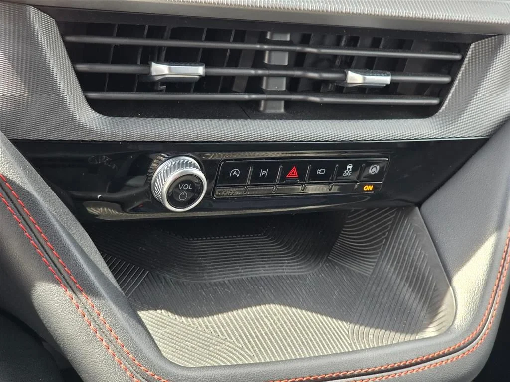 Used 2025 Gray Ford ST-Line image 20