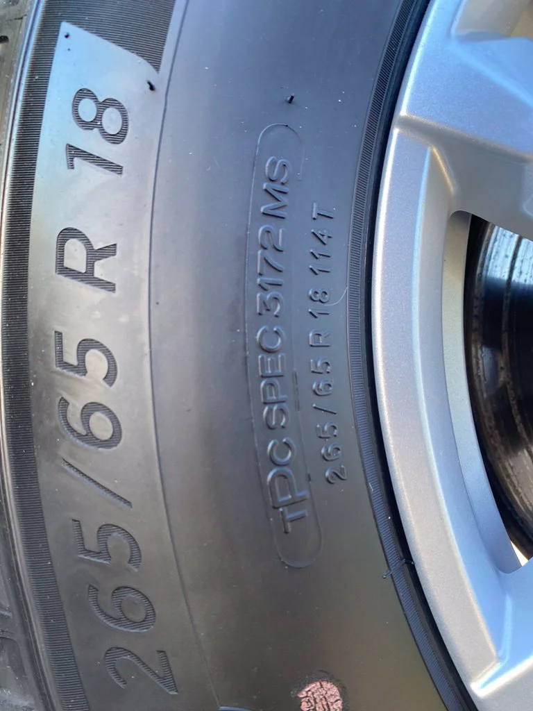Used 2024 Sterling Gray Metallic Chevrolet LT (2FL) image 32