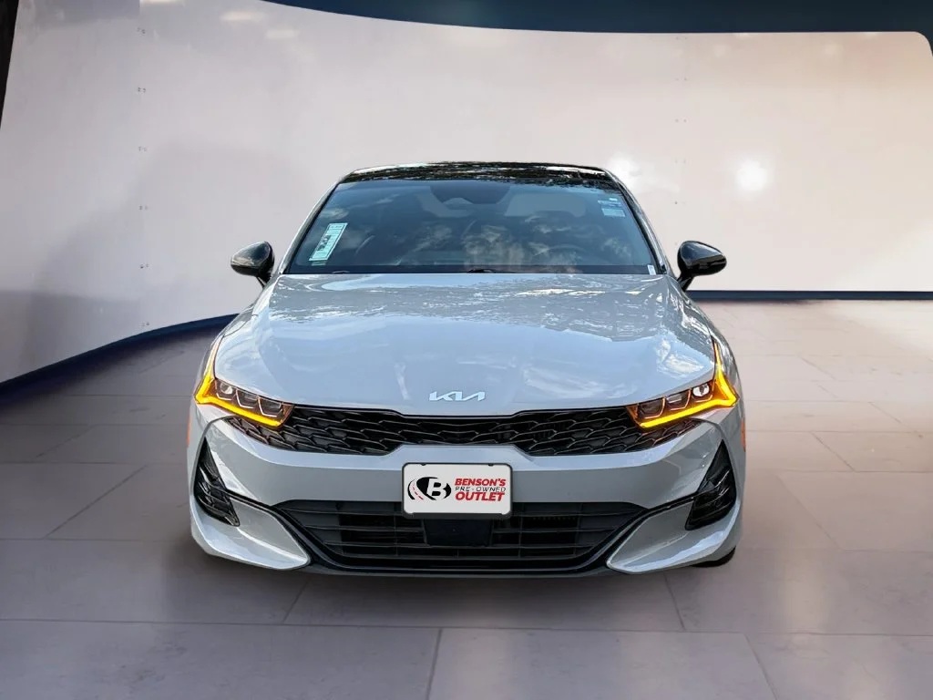 Used 2024 Gray Kia GT-Line image 8