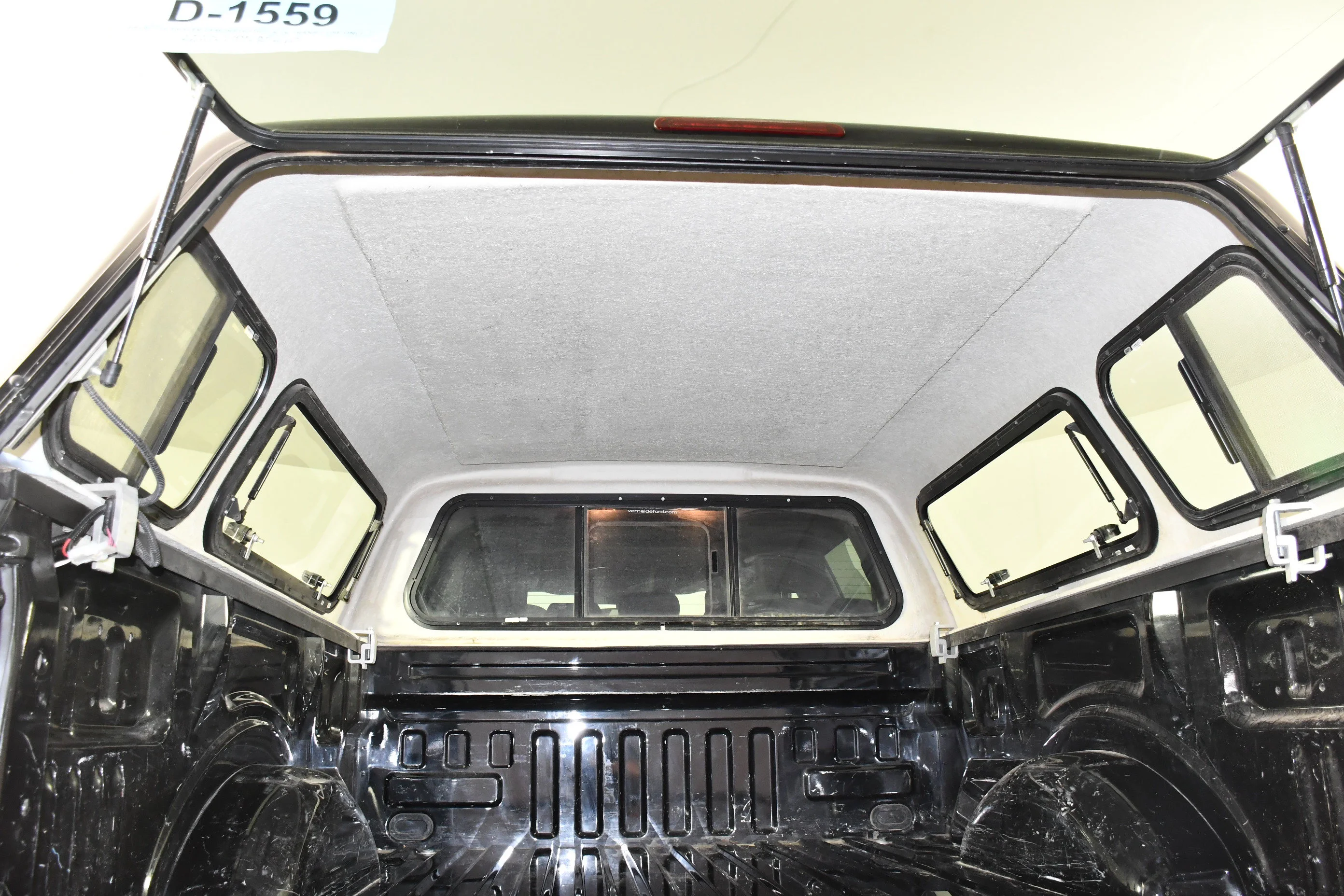 Used 2019 Black Metallic Ford XLT image 55