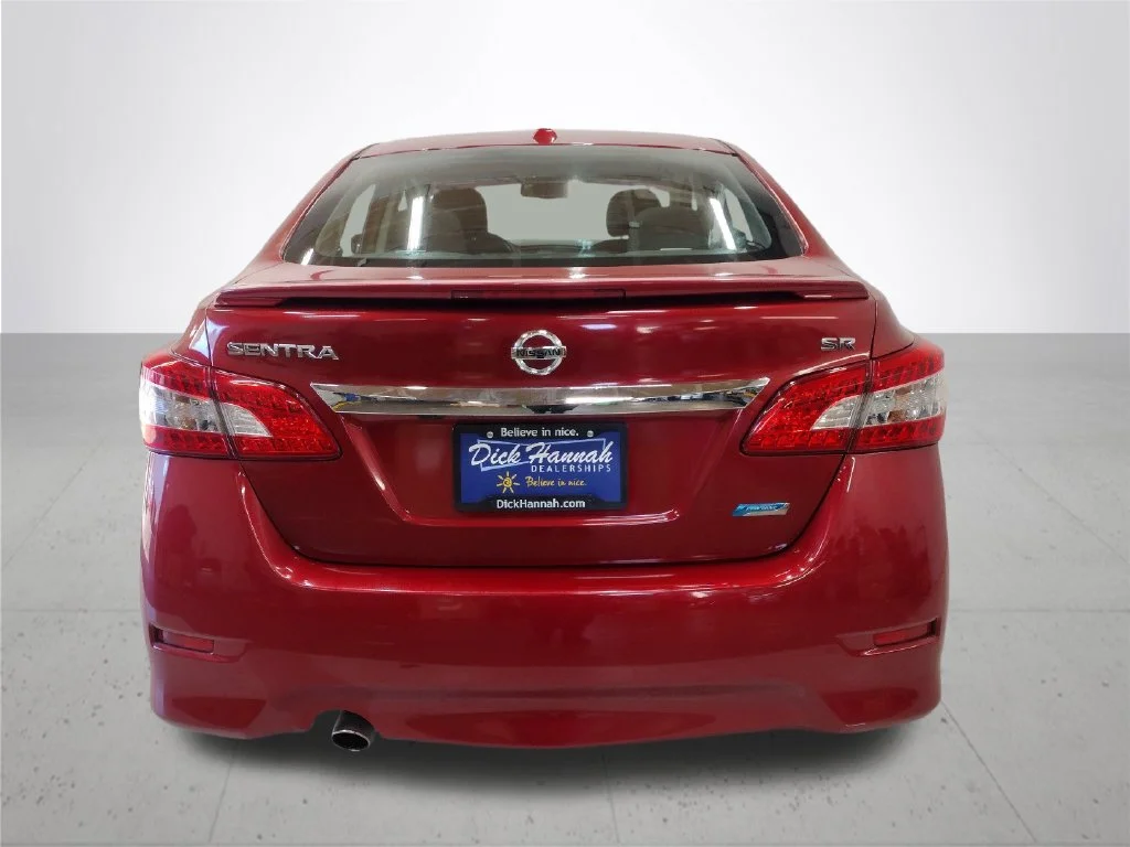 Used 2014 Red Nissan SR image 13