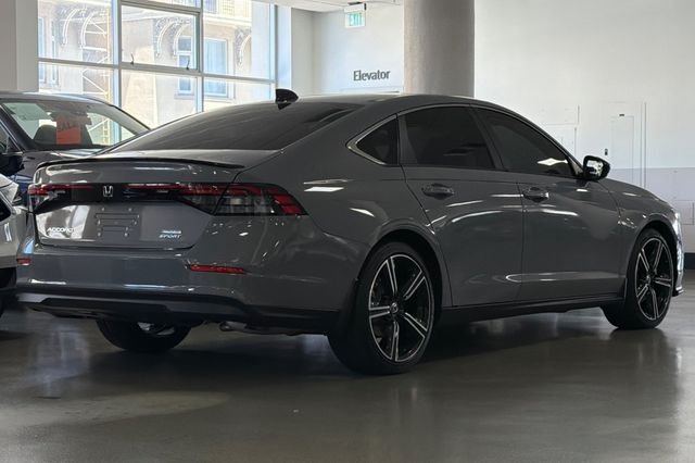 Certified Used 2025 Meteorite Gray Metallic Honda Sport image 5