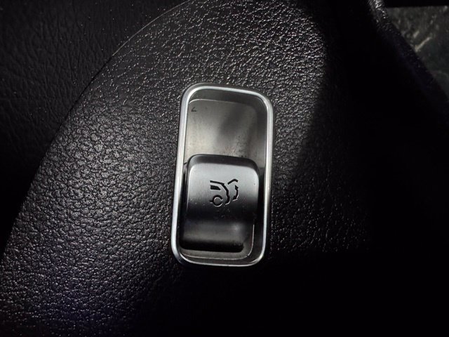 Used 2020 Mojave Silver Metallic Mercedes-Benz GLE 350 image 10