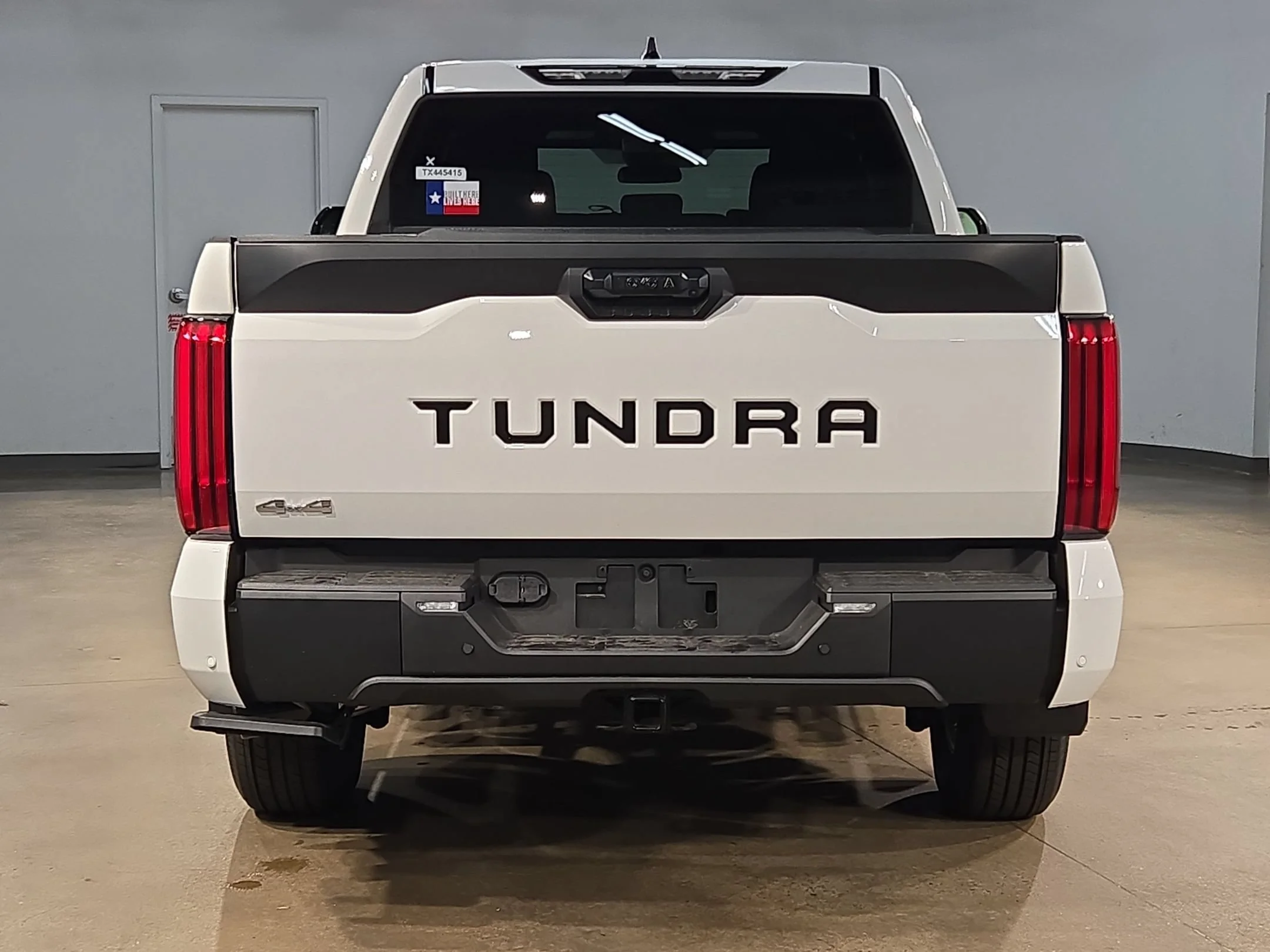New 2026 Ice Cap Toyota SR5 image 6