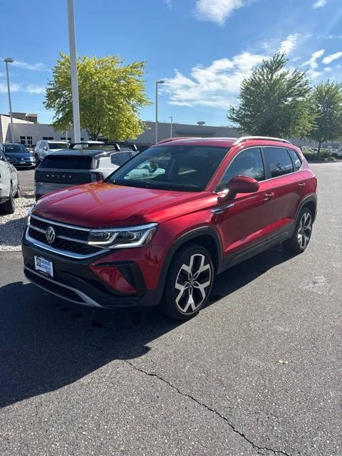 2022 Volkswagen Taos SEL - Photo 6