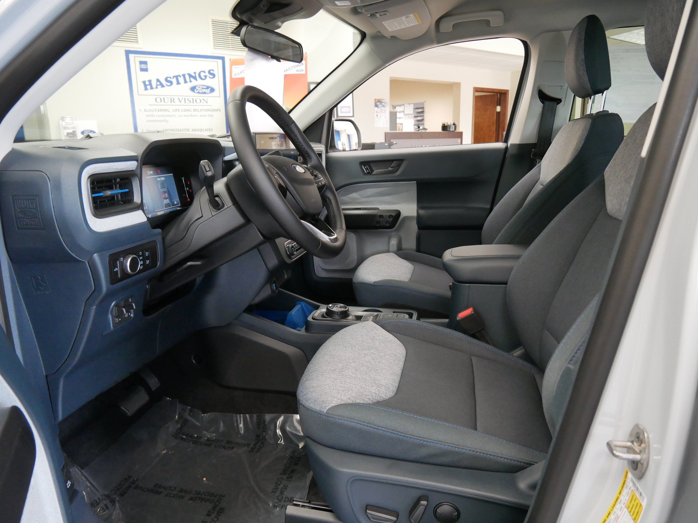 2026 Ford Maverick XLT - Photo 8