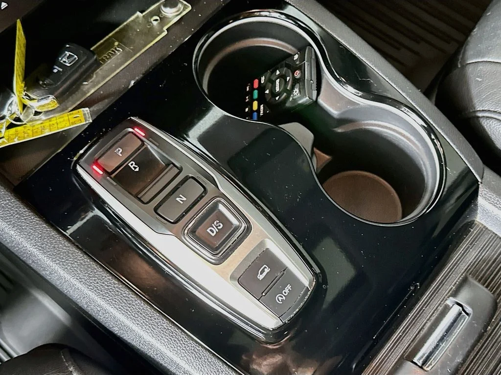 Used 2019  Honda Touring image 18