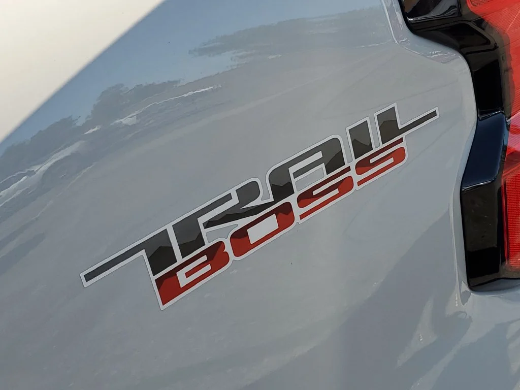 New 2026 White Sands Chevrolet Trail Boss image 29