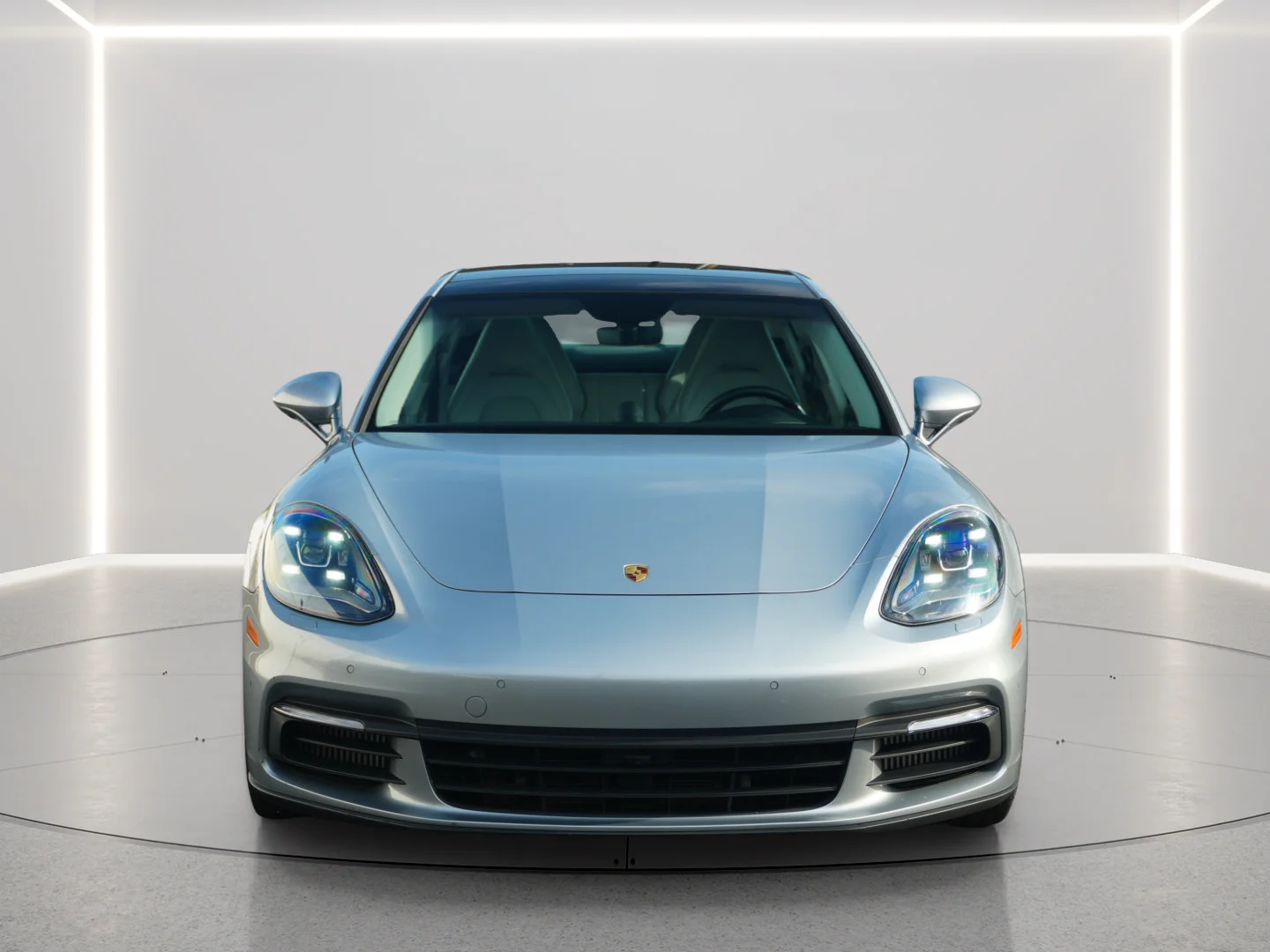 Used 2020 Dolomite Silver Metallic Porsche 4 E-Hybrid image 8