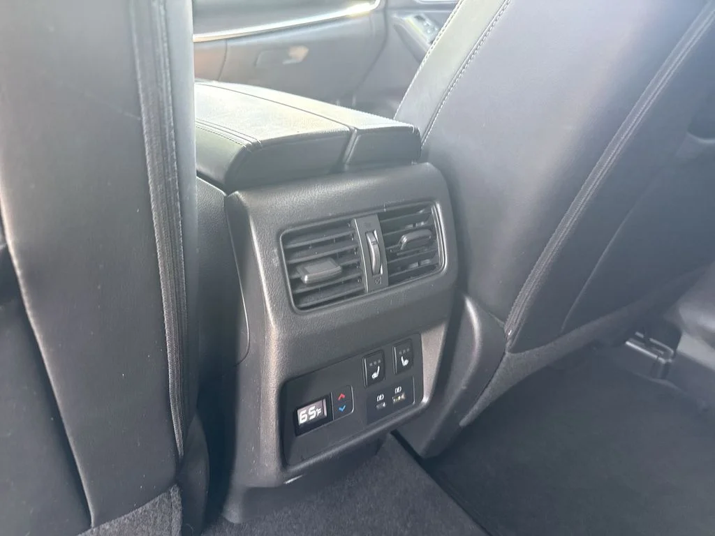 Used 2022 Orange Nissan Platinum image 20