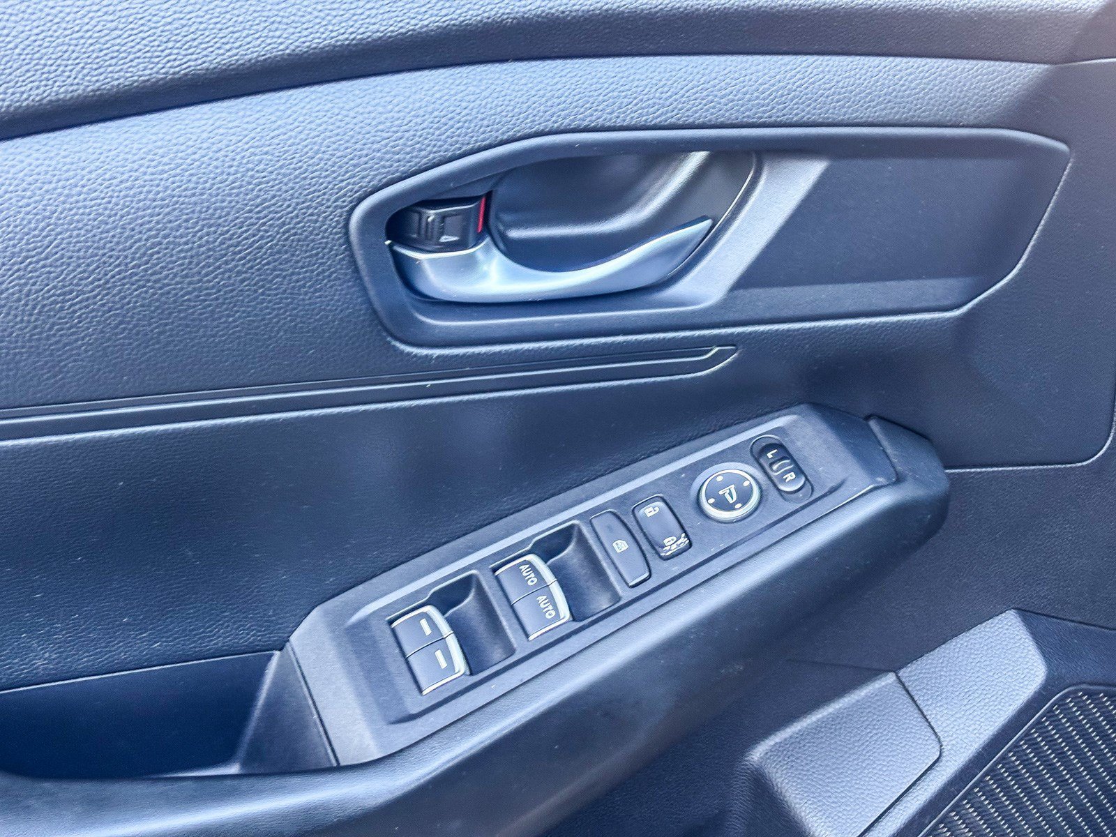 2024 Honda Accord LX - Photo 21