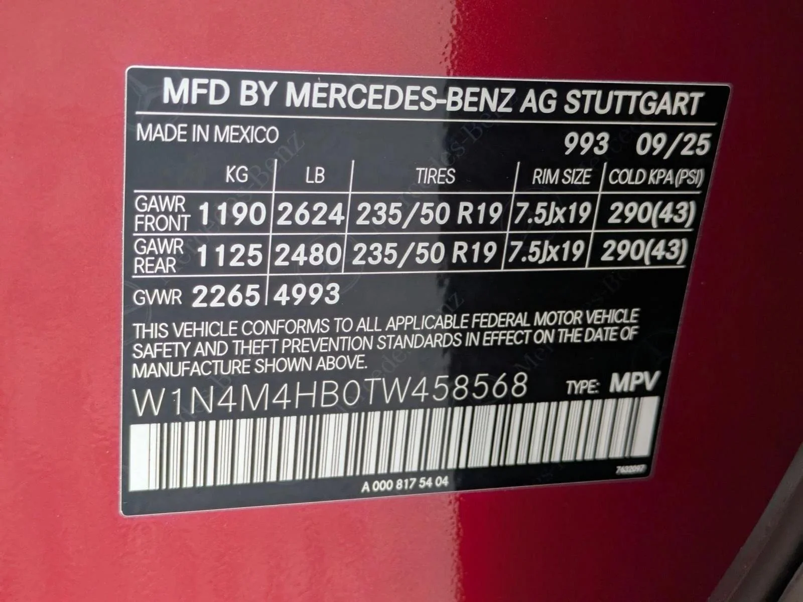 Used 2026 Manufaktur Patagonia Red Metallic Mercedes-Benz GLB 250 image 26