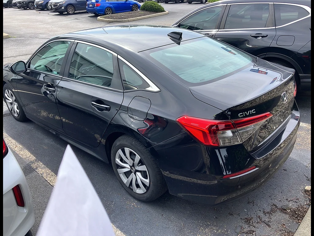 Certified Used 2024 Crystal Black Pearl Honda LX image 3