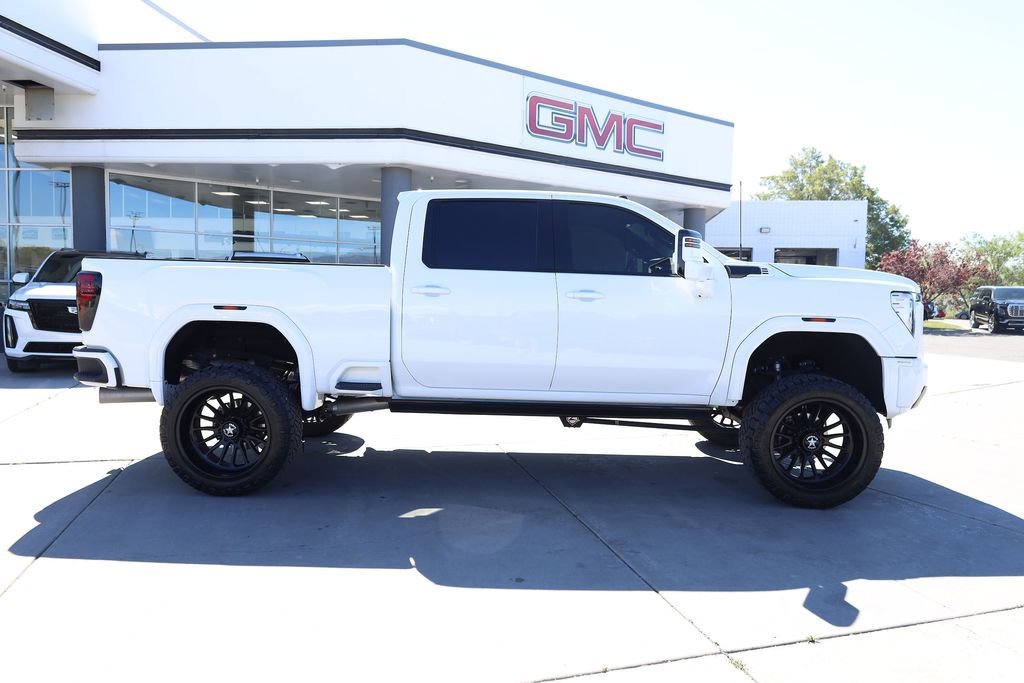 Used 2024 Summit White GMC Denali Ultimate image 7