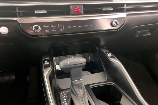 New 2026 Wolf Gray Kia S image 7