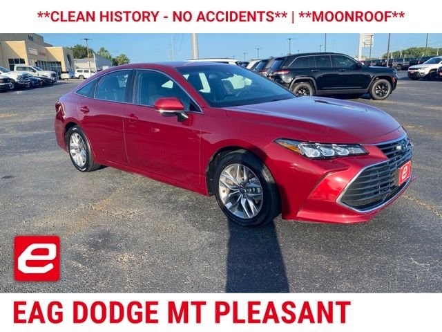 Pre-Owned 2022 Toyota Avalon Hybrid XLE Plus
