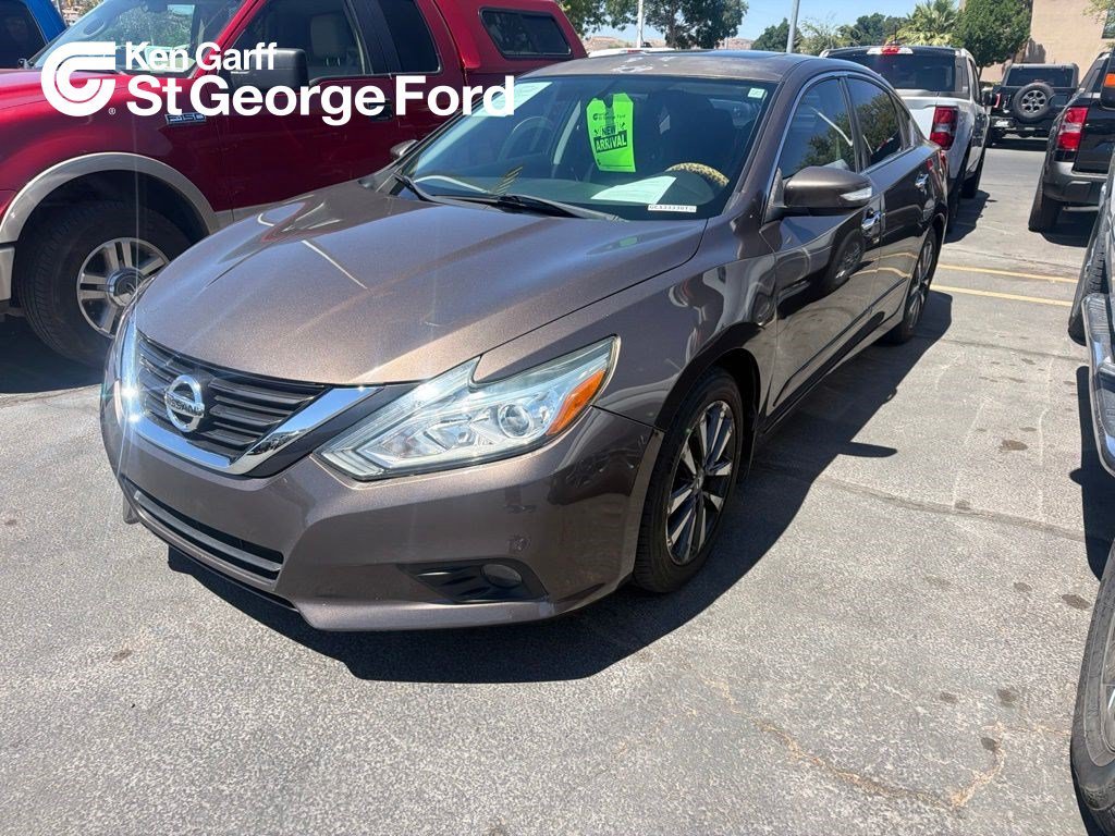 Used 2016 Java Metallic Nissan 2.5 SV image 1