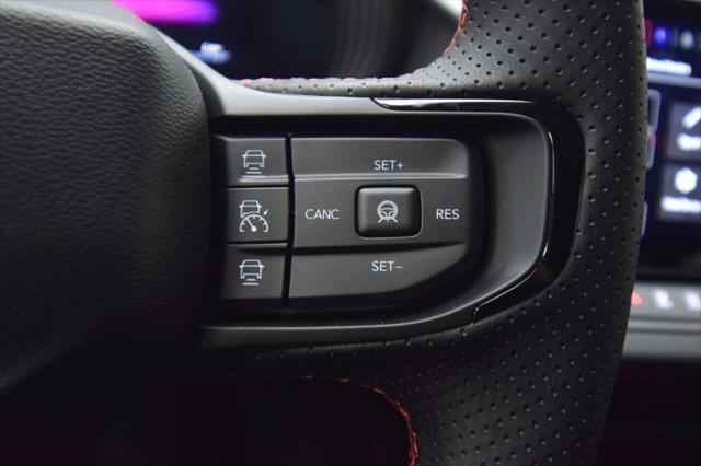 New 2026 White Knuckle Exterior Paint Dodge R/T image 40
