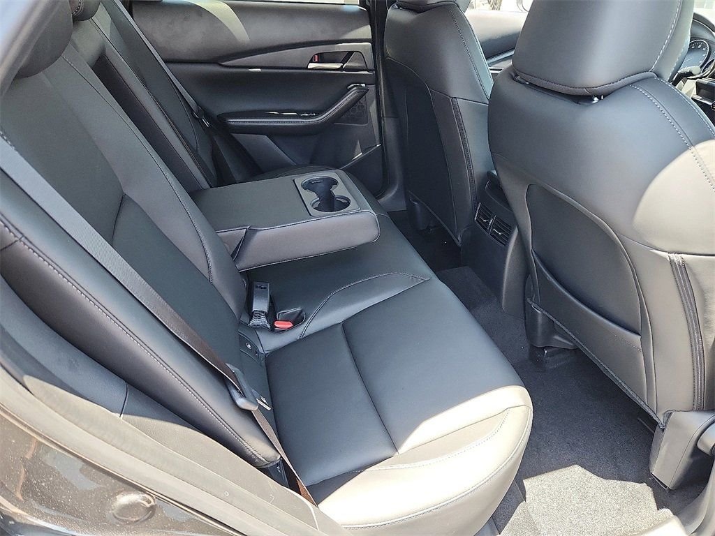 2025 Mazda CX-30 Preferred - Photo 17