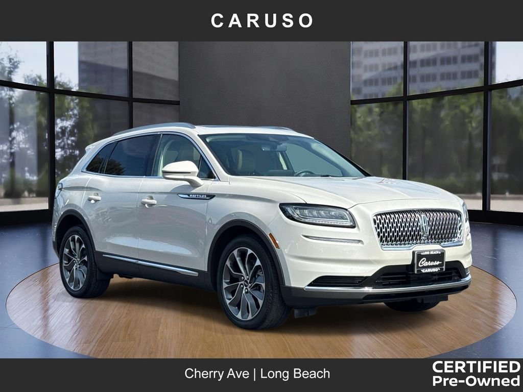 2023 Lincoln Nautilus Reserve AWD's photo
