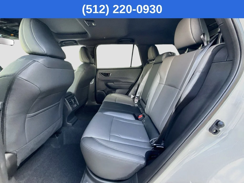 New 2026 White Subaru Premium image 31