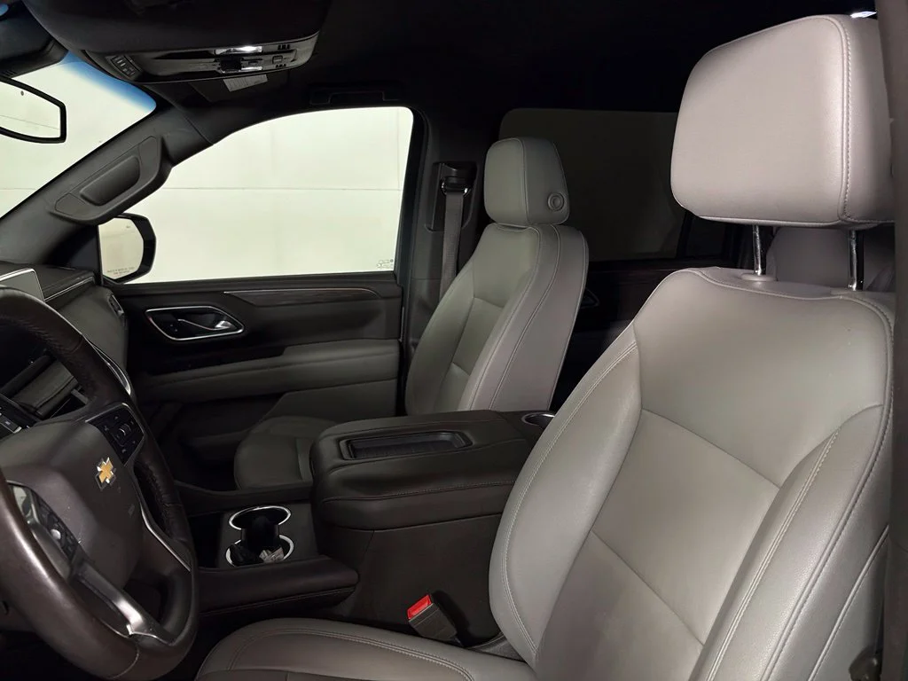 Used 2021 White Chevrolet LT image 18