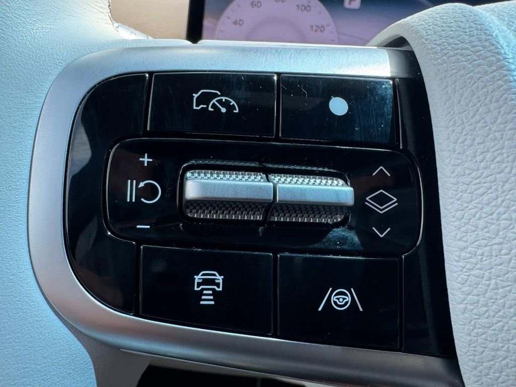 2026 GENESIS GV70 Advanced - Photo 18