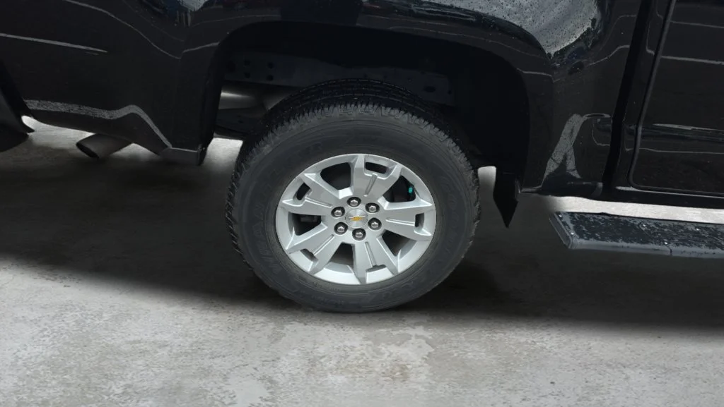 Used 2022 BLACK Chevrolet 2WD LT image 20