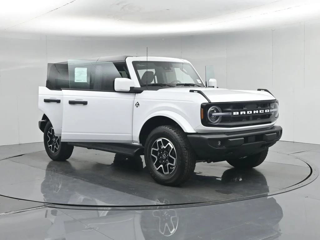 New 2026 White Ford Outer Banks image 30